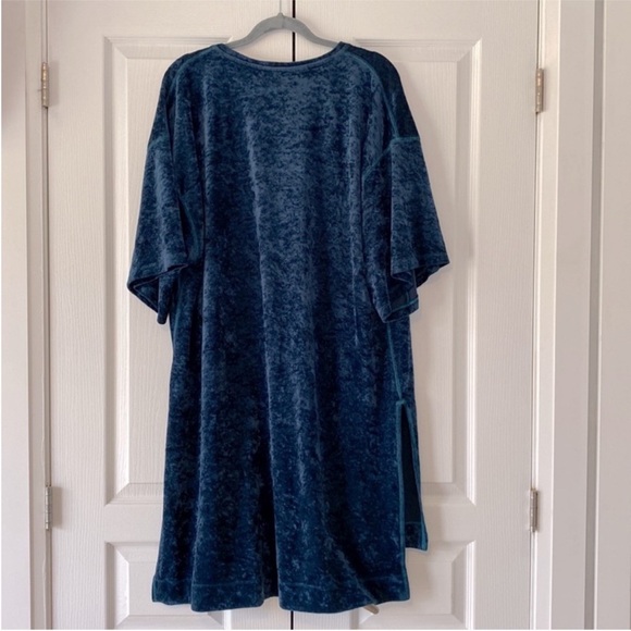 Free People Tunic 💙 - Picture 3 of 10